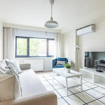 Modern Prime Location 1Bed Bright Home! #243