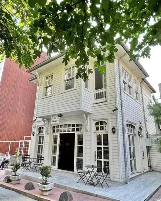 a large white house with white windows at Stylish City Getaway-Explore the Urban Delights in Istanbul