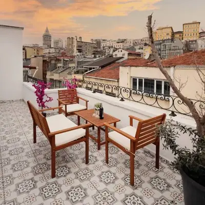 Selvese Suites