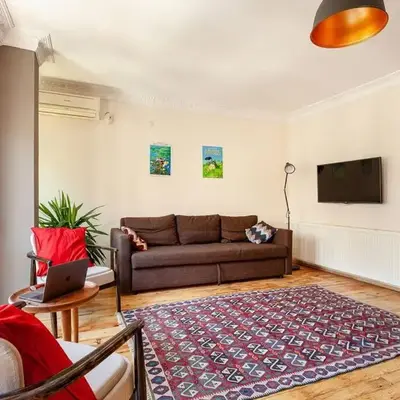 Central location with 2 bedrooms