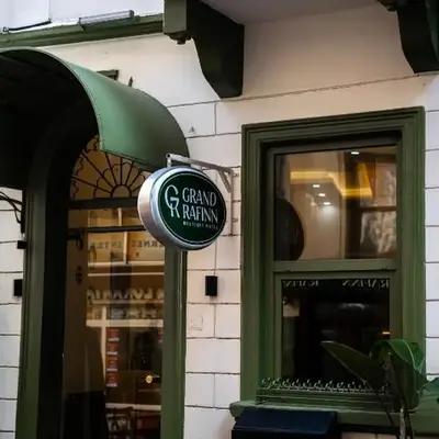 Grand Rafinn Boutique Hotel