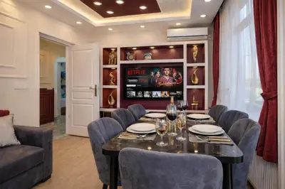 a dining room with a table and chairs at Konak Grand Bella Sultanahmet in Istanbul