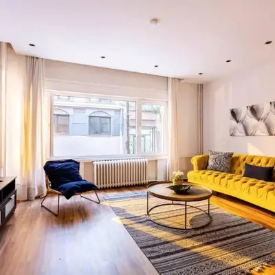 Bright Charming Modern 3BD2Bath Balcony! #367
