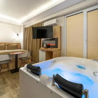 Beys Hotel Suites