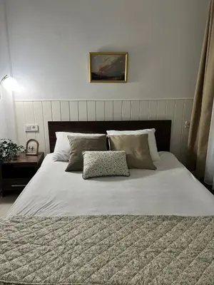 Gallery image of Central 3 Story 5 Bedroom Home with Terrace by Tram in Istanbul