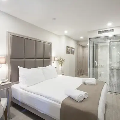 Perla Galata Hotel