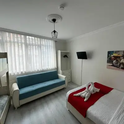 Istanberry - Scarlet Three Bedroom Apartments