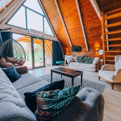 Mert Bungalov-Ay Evi