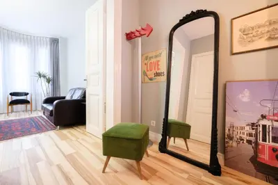 Gallery image of City-Center Urban Flat with Private Balcony in Istanbul