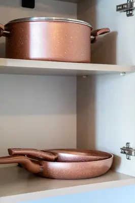 a pot sitting on top of a shelf at Pia Homes- Gümüşsuyu in Istanbul