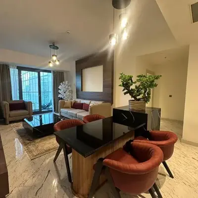 Luxury family-balcony apt
