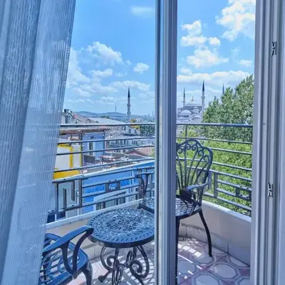 Four-G Hotel Premium
