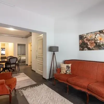 Eclectic 1BR with Charm in the Heart of Cihangir