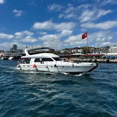 Private Luxury Bosphorus Yacht 2 Continents Experience
