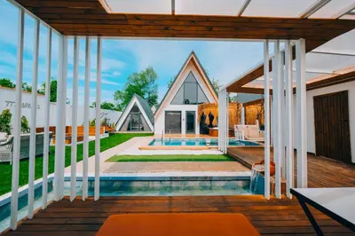 an image of a house with a pool at 777Sapanca Bungalov Konaklama in Sapanca