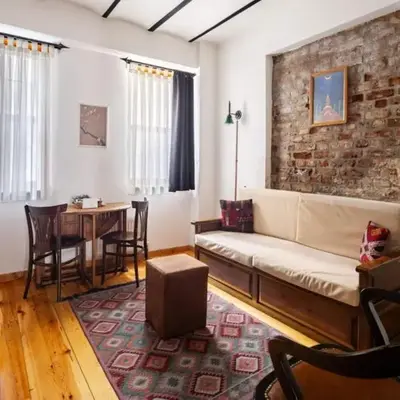 Charming 2BD2Bath Galata Tower Unique Home! #409