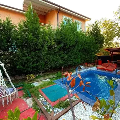Mansion with private pool in Sapanca
