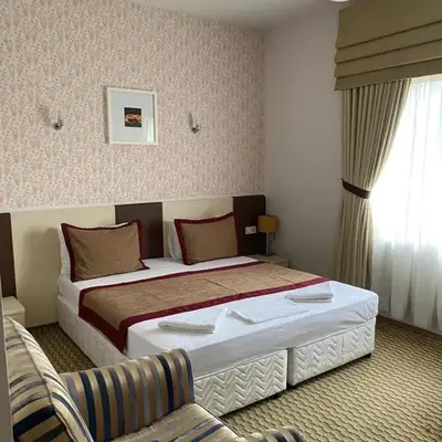 Legend Tem Hotel