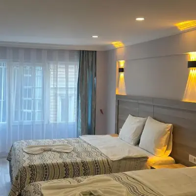 Fly Apartment Hotel