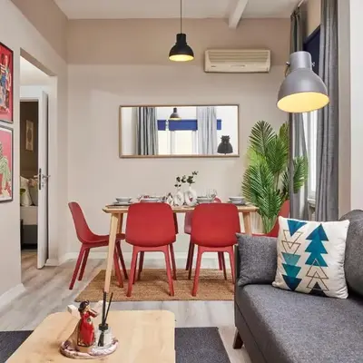 2BR Modern Flat in Nişantaşı 3 Min to Metro Full AC