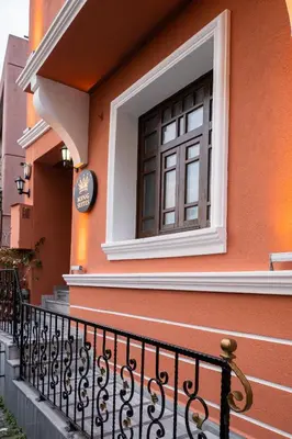 a window on the side of a house at King Suite Hotel Beşiktaş in Istanbul
