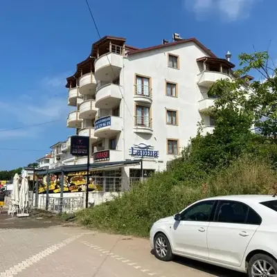 Lapina Suite & Restaurant