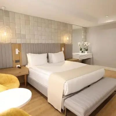 ADM Grand Hotel