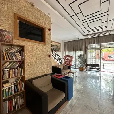 Okur Otel