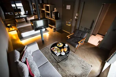 an aerial view of a living room with a television at Cityloft 81 in Istanbul