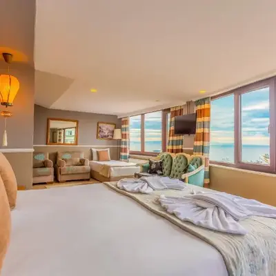 Tashkonak Studio Suites