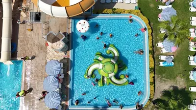 an overhead view of a pool at a resort at Sapanca Aqua Wellness Spa Hotel in Sapanca