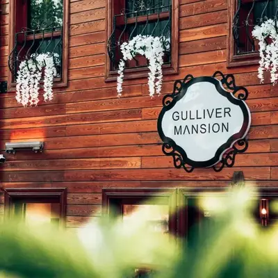 Gulliver Mansion Hotel
