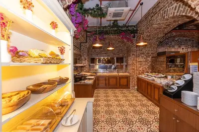a large kitchen with aasteryasteryasteryasteryasteryasteryasteryasteryasteryasteryastery at Meserret Palace Hotel - Special Category in Istanbul