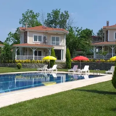 PALACE KIRKPINAR