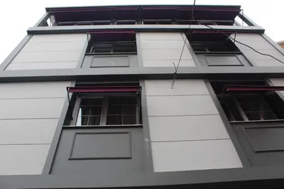 a white building with many windows at THE LAİLA HOTEL in Istanbul