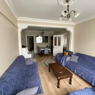 Eda's Apartment