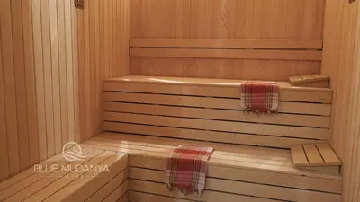 a sauna with two tiers ofermottermott at BLUE MUDANYA HOTEL in Bursa
