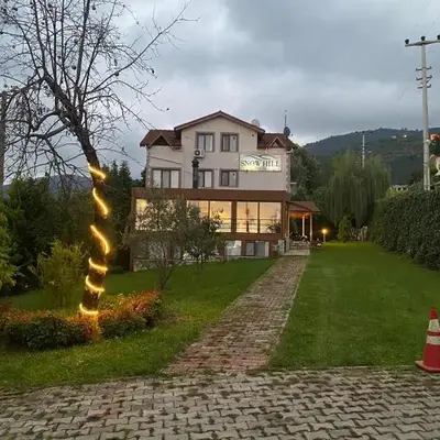 SNOW HİLL HOUSE Pansiyon