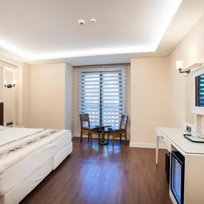 PRAG HOTEL