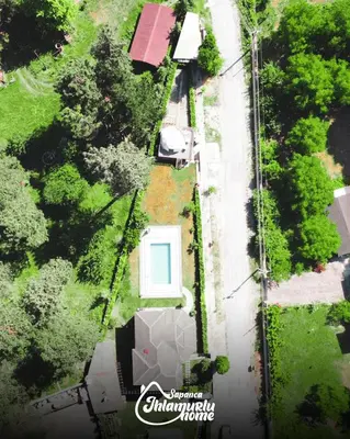 an overhead view of a yard with a house at Ihlamurlu Home in Sapanca