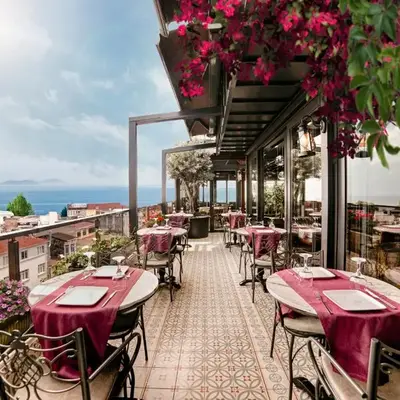 Skalion Hotel